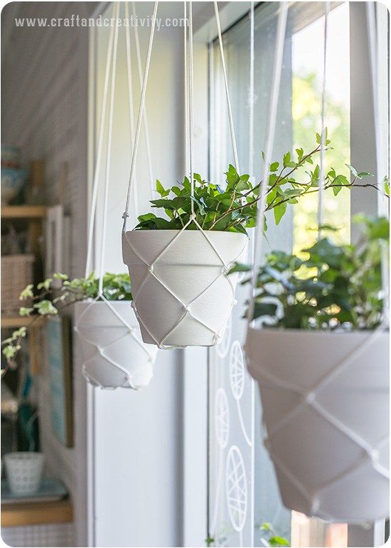 simple macrame hanging planters