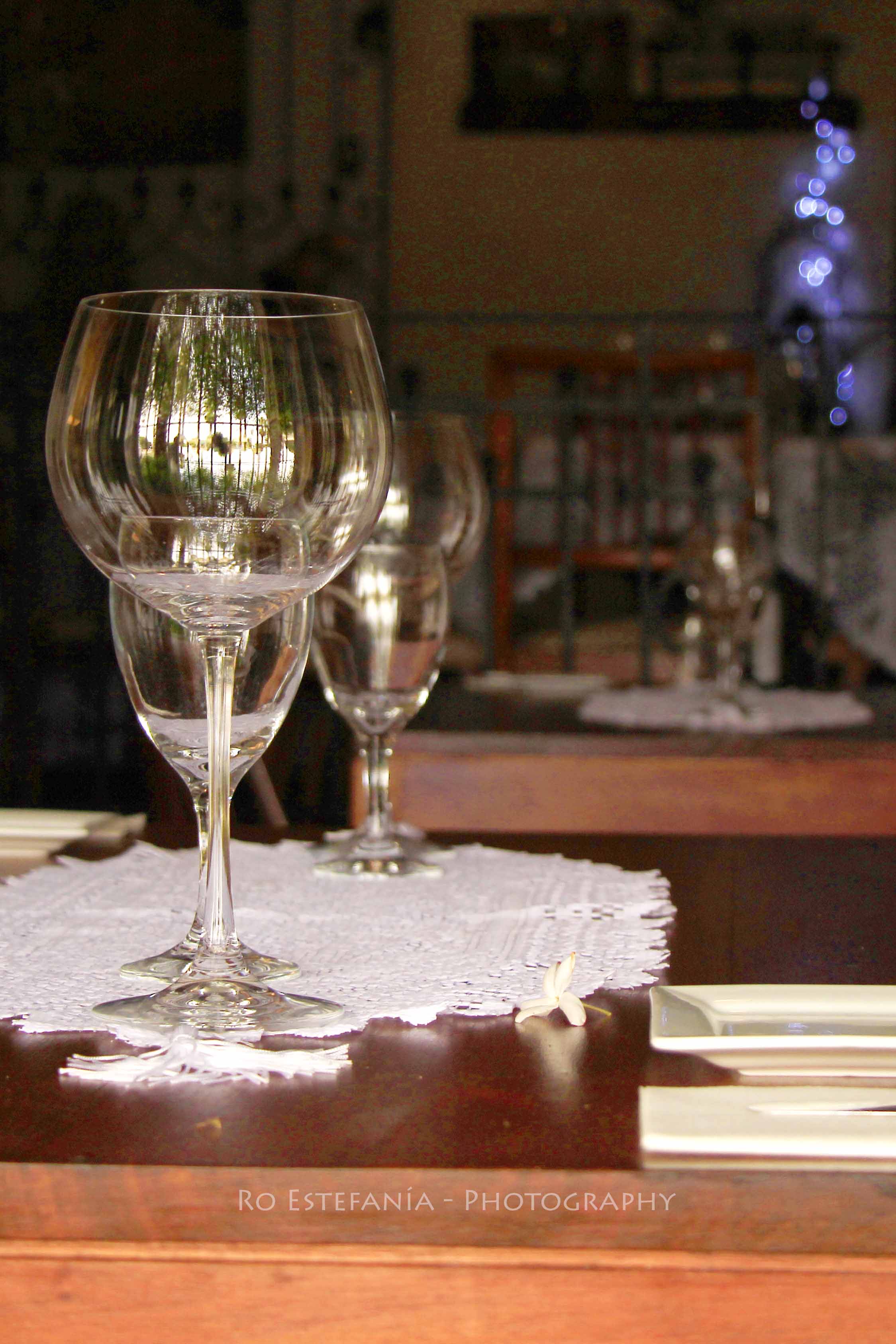 How to decorate a casual and romantic table How to decorate a casual and romantic table